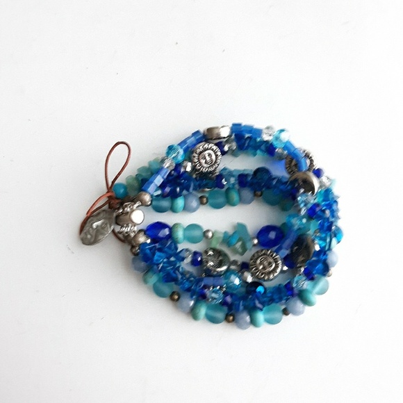 Artisan Made Blue Beaded Sun & Moon Bracelet - Picture 4 of 5